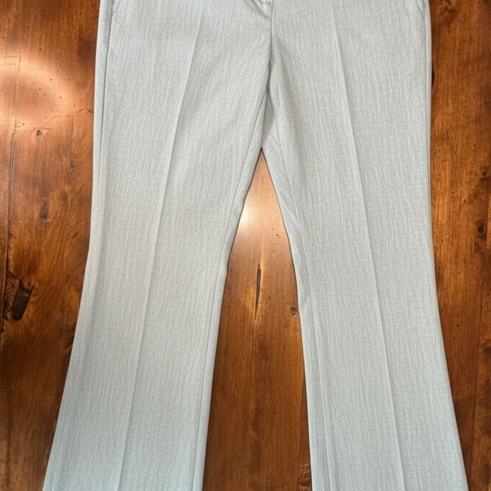 New Express FLARE Columnist Gray Pants Size  6R
